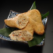 Itadaki（油炸豆腐饭和蔬菜）